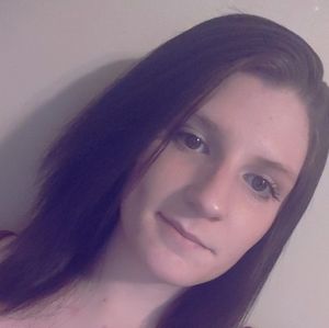 Meet your Posher, Talia